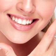 GET SPARKLING WHITE TEETH AT HOME!